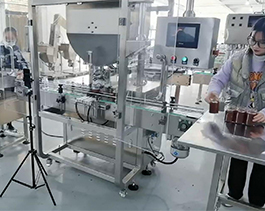 2021款醬料極速灌裝機，挑戰(zhàn)多頭醬料灌裝系統(tǒng)100天